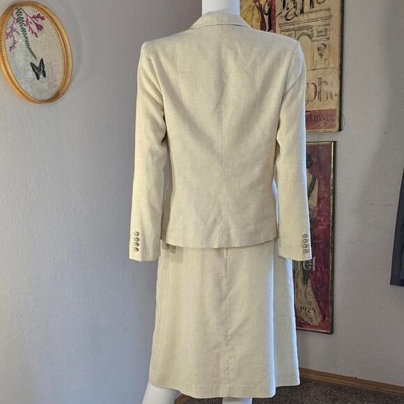 Vintage 80s Cream Soft Canvas 2 Piece Skirt and Blazer Set by Dimension V - Picture 6 of 8